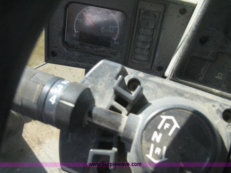 image for item H6340 1999 Caterpillar 950G wheel loader