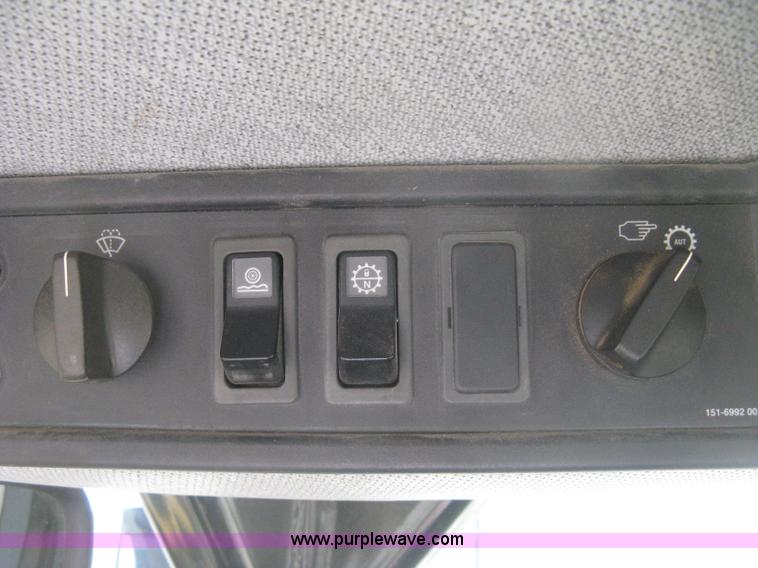 image for item H6340 1999 Caterpillar 950G wheel loader