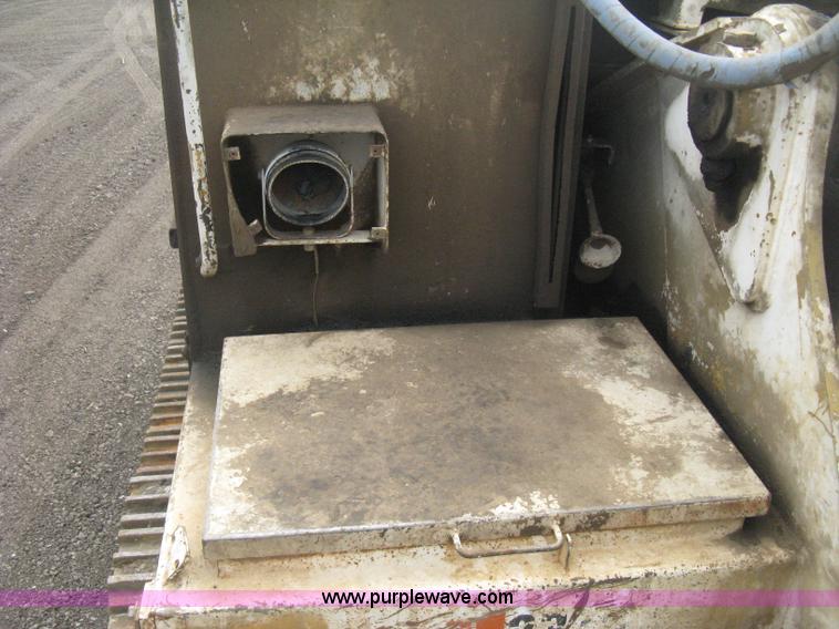 image for item H6470 1987 Link-Belt LS4300C Series II excavator