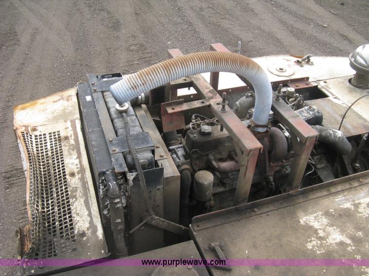 image for item H6470 1987 Link-Belt LS4300C Series II excavator