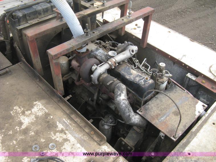 image for item H6470 1987 Link-Belt LS4300C Series II excavator