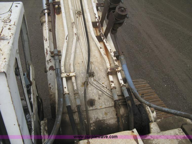image for item H6470 1987 Link-Belt LS4300C Series II excavator