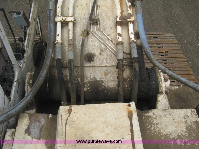 image for item H6470 1987 Link-Belt LS4300C Series II excavator