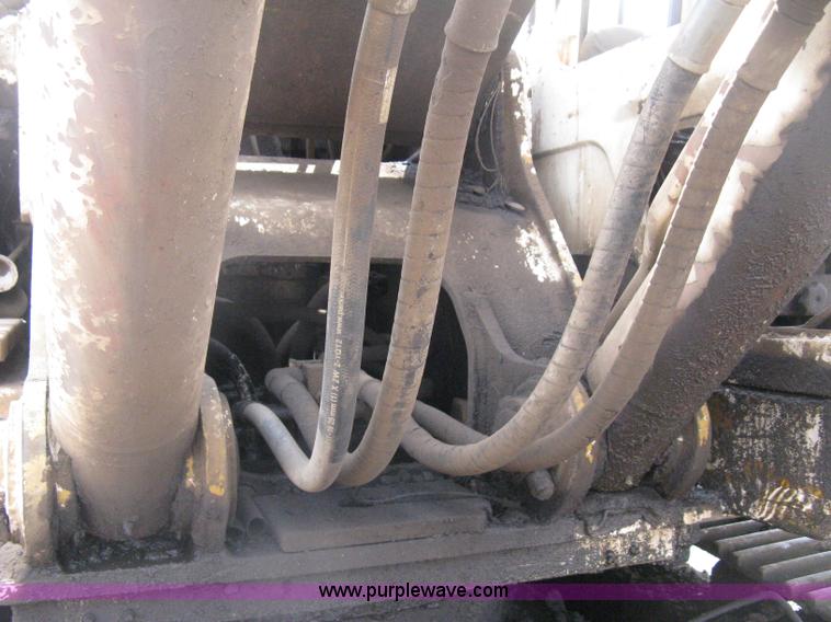 image for item H6470 1987 Link-Belt LS4300C Series II excavator