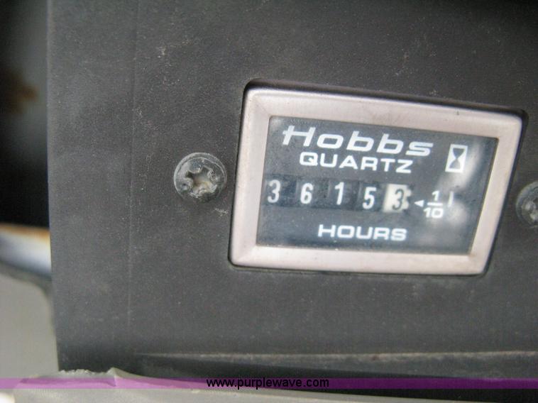 image for item H6470 1987 Link-Belt LS4300C Series II excavator