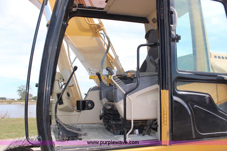 image for item H6754 2006 Caterpillar 315C L excavator