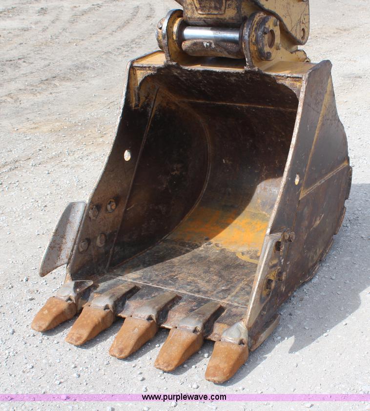 image for item H6754 2006 Caterpillar 315C L excavator