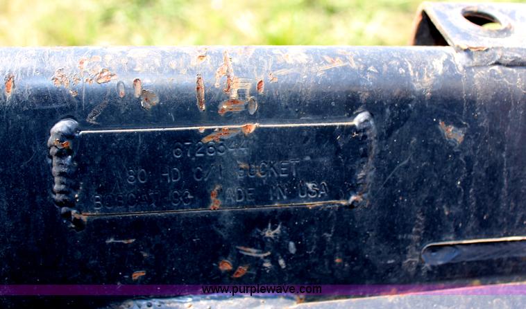 image for item H6755 2007 Bobcat S330 skid steer