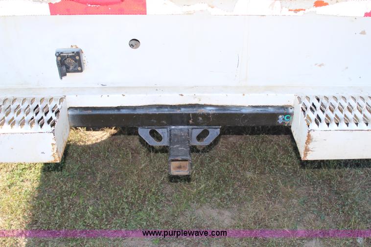 image for item H6756 2005 Ford F250 Super Duty XL service truck