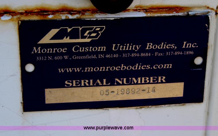 image for item H6756 2005 Ford F250 Super Duty XL service truck