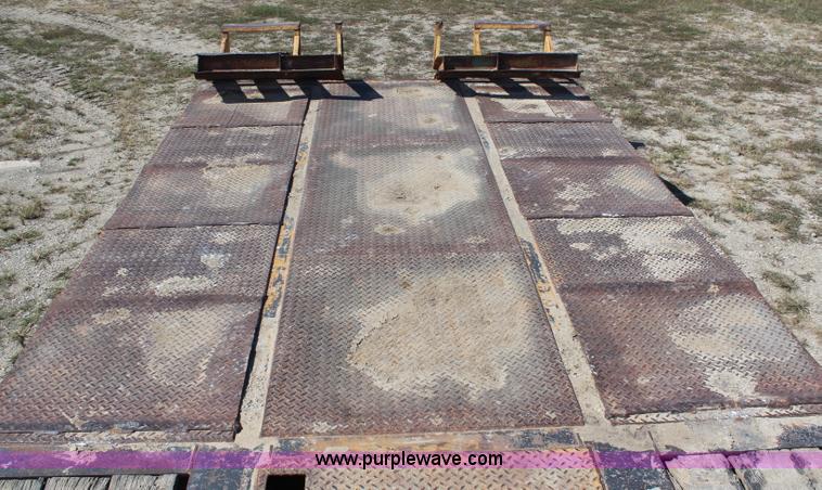 image for item H6760 1996 Holder HLB43340 triple axle trailer