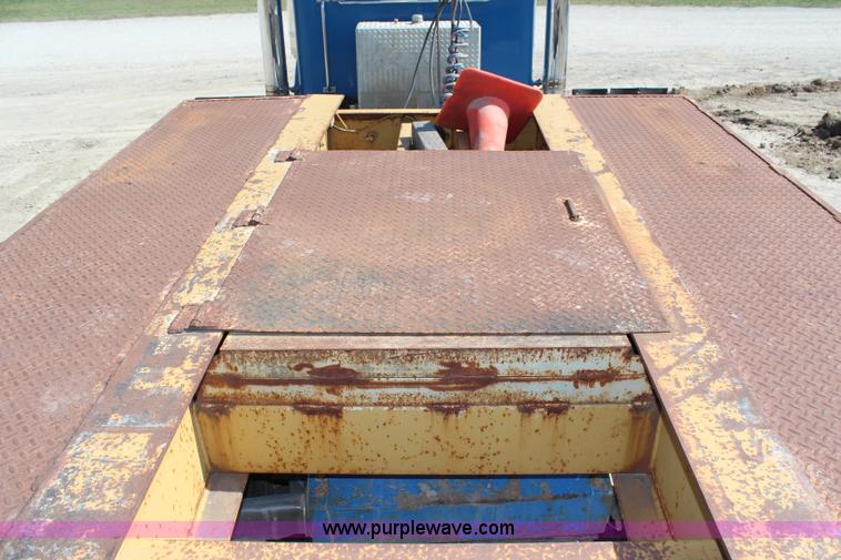 image for item H6760 1996 Holder HLB43340 triple axle trailer