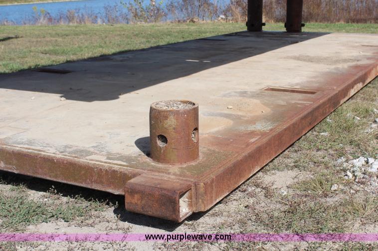 image for item H6761 8' x 20" trench box