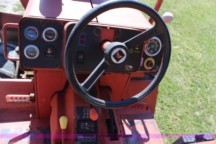 image for item H6783 1993 Ditch Witch 5110DD trencher
