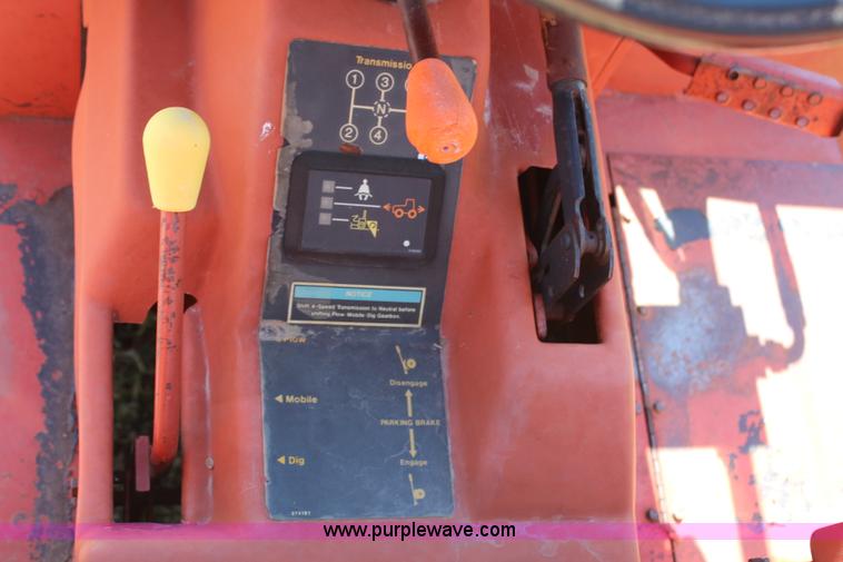 image for item H6783 1993 Ditch Witch 5110DD trencher