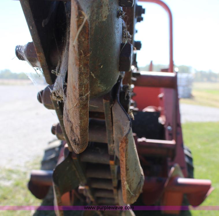 image for item H6783 1993 Ditch Witch 5110DD trencher