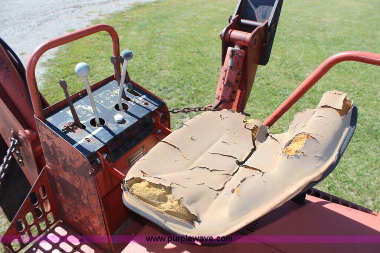 image for item H6783 1993 Ditch Witch 5110DD trencher