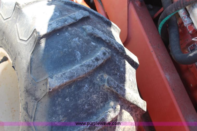 image for item H6783 1993 Ditch Witch 5110DD trencher