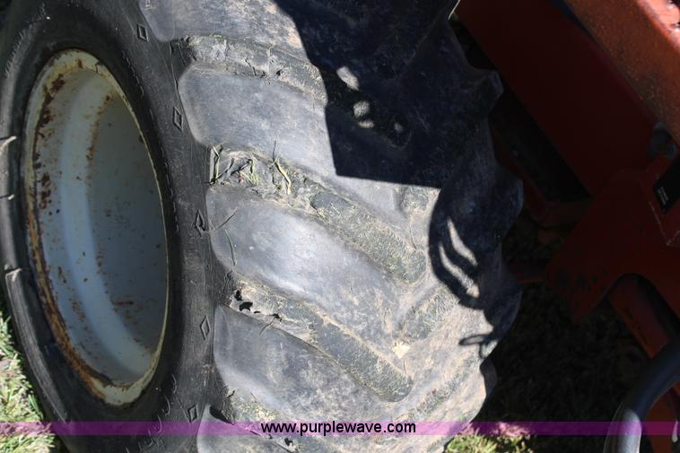 image for item H6783 1993 Ditch Witch 5110DD trencher