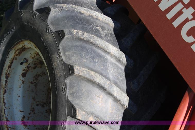 image for item H6783 1993 Ditch Witch 5110DD trencher