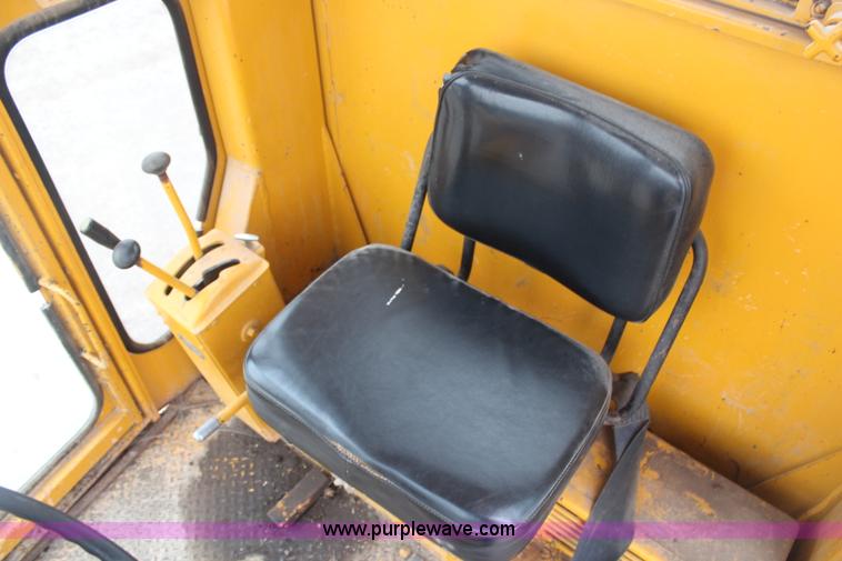 image for item H6912 Galion T500M motor grader