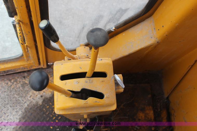 image for item H6912 Galion T500M motor grader