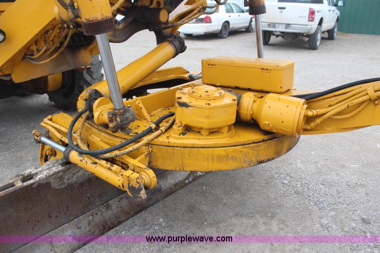 image for item H6912 Galion T500M motor grader