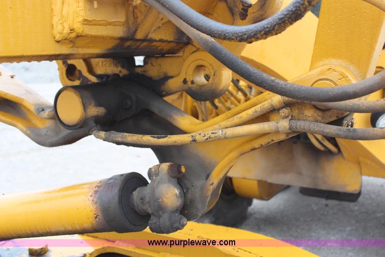 image for item H6912 Galion T500M motor grader