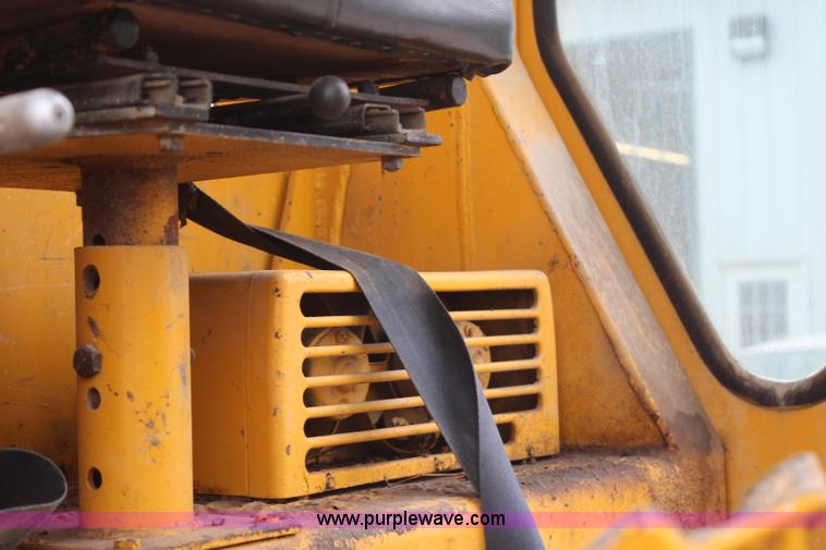 image for item H6912 Galion T500M motor grader