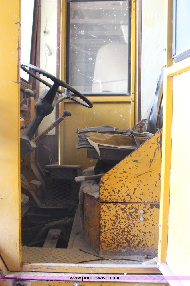 image for item H6973 BLH 50 loader