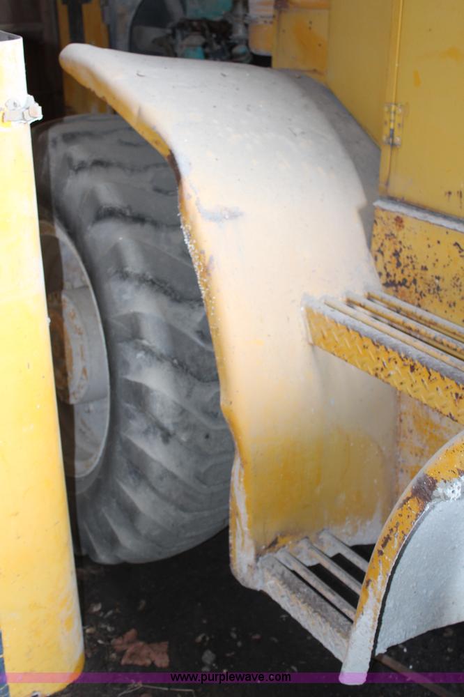 image for item H6973 BLH 50 loader