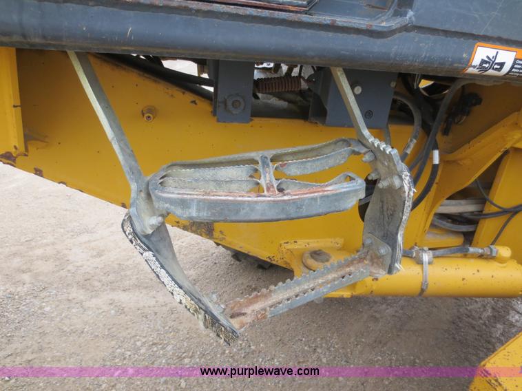 image for item H9851 2002 John Deere 770CH Series II motor grader