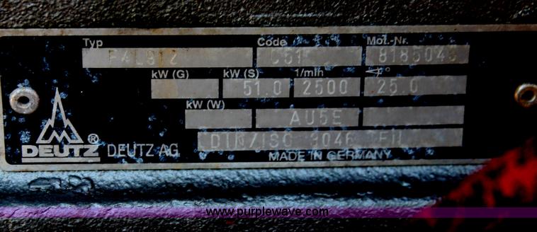 image for item I7933 1997 Ditch Witch 7610DD trencher cable plow