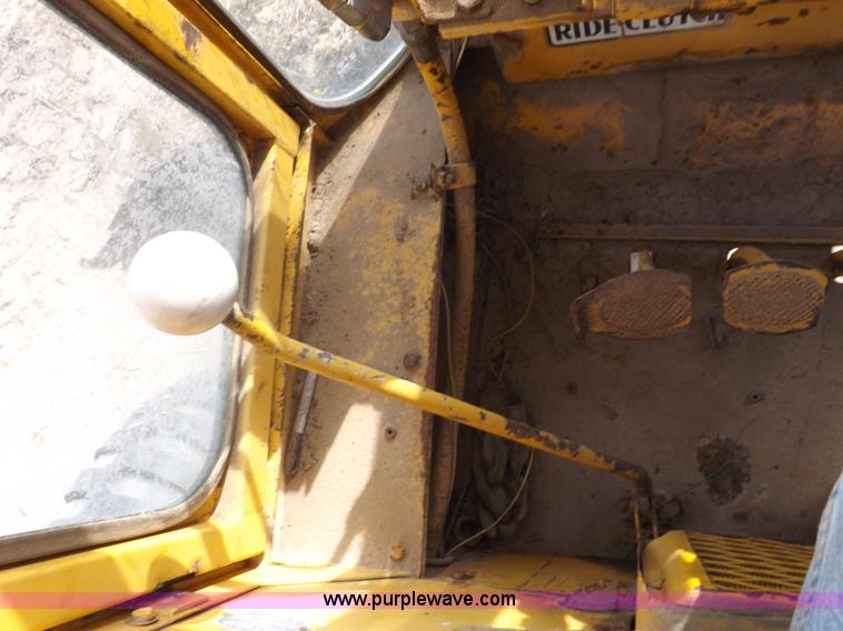 image for item I8430 1962 Galion 503 motor grader