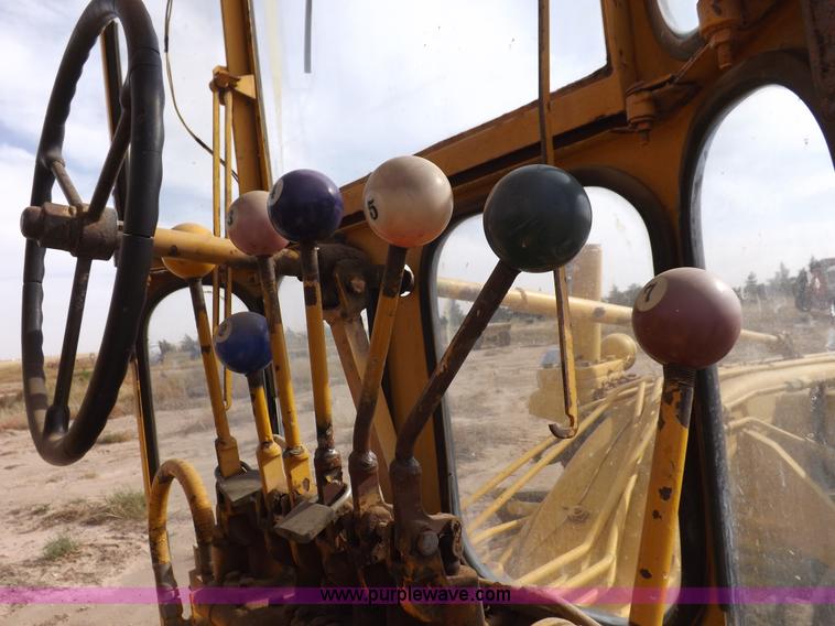 image for item I8430 1962 Galion 503 motor grader