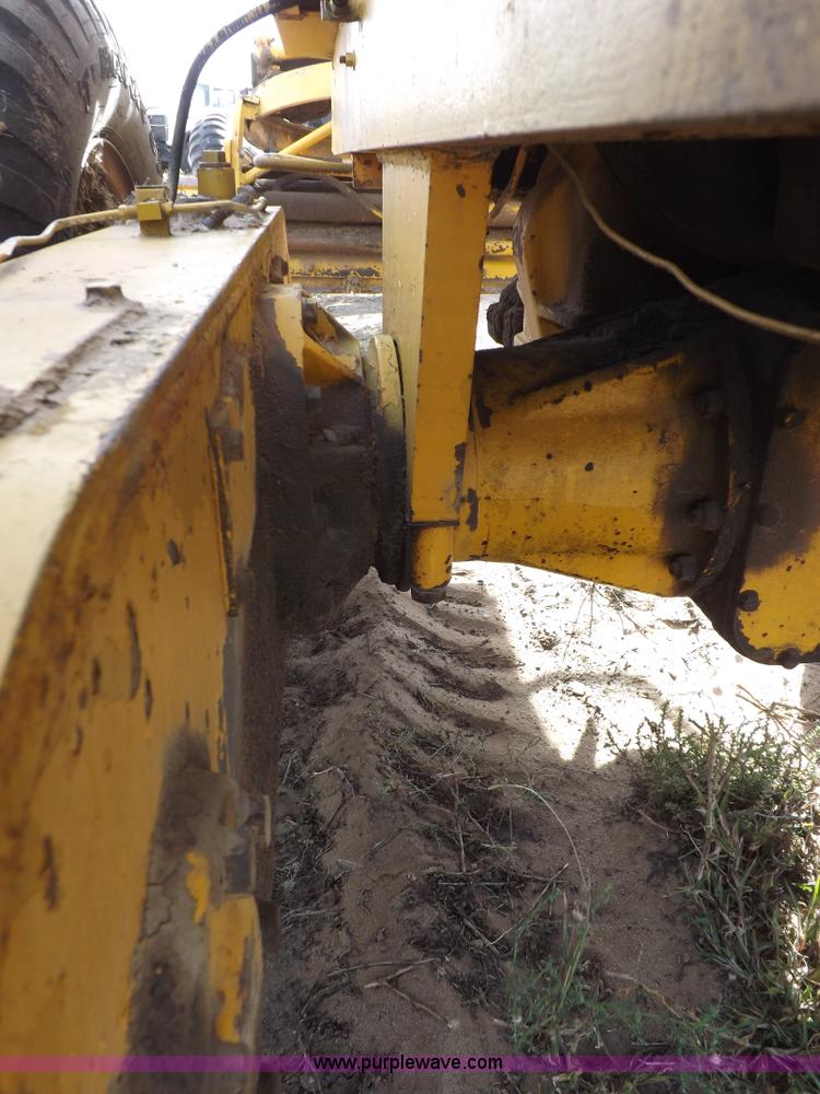 image for item I8430 1962 Galion 503 motor grader
