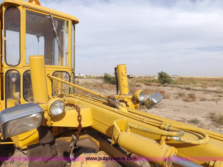 image for item I8430 1962 Galion 503 motor grader