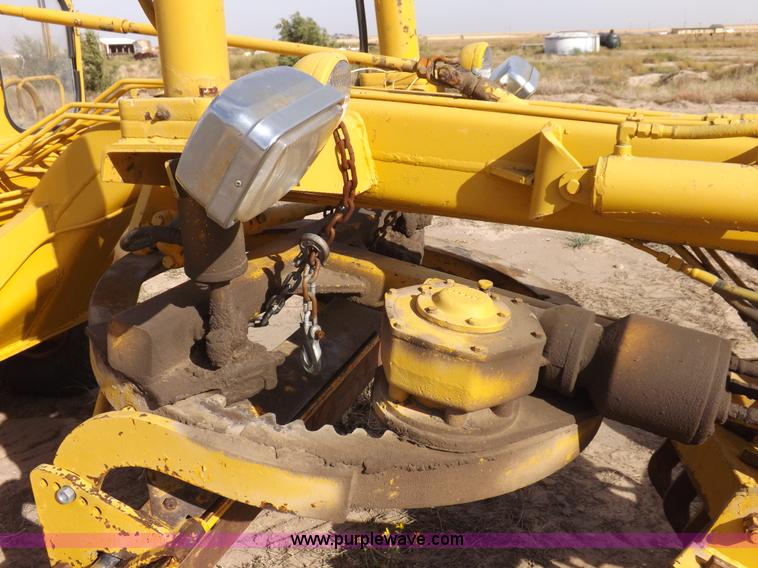 image for item I8430 1962 Galion 503 motor grader