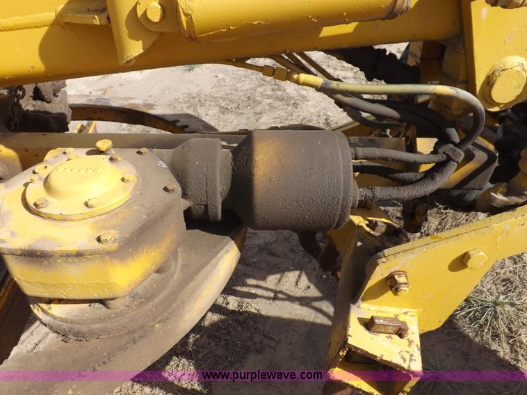 image for item I8430 1962 Galion 503 motor grader