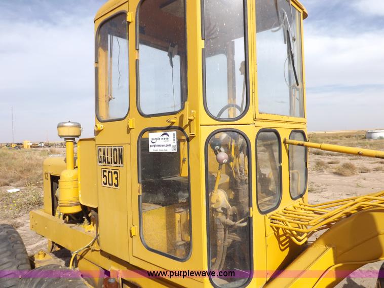 image for item I8430 1962 Galion 503 motor grader
