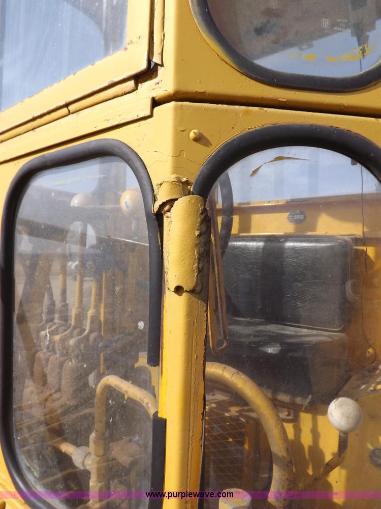 image for item I8430 1962 Galion 503 motor grader