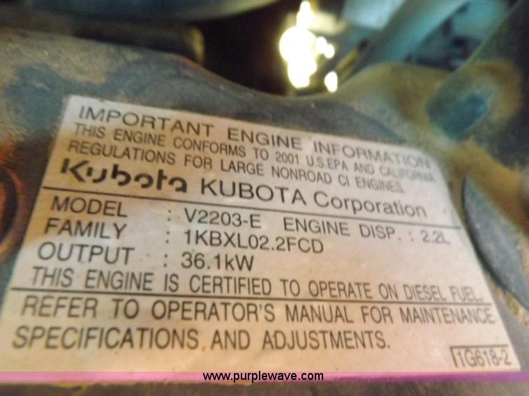 image for item I8470 2002 Bobcat 753 skid steer