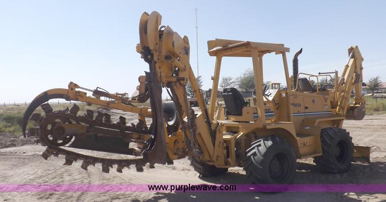 image for item I8483 1997 Vermeer V8550 trencher