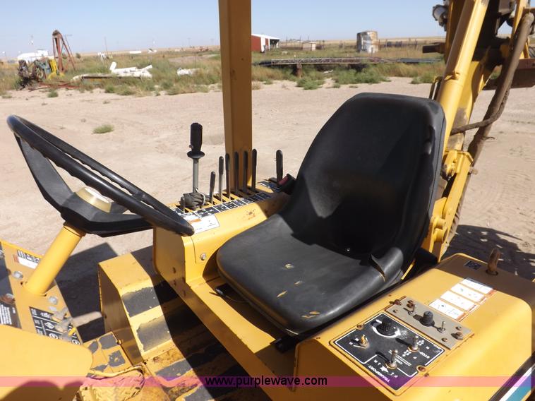 image for item I8483 1997 Vermeer V8550 trencher