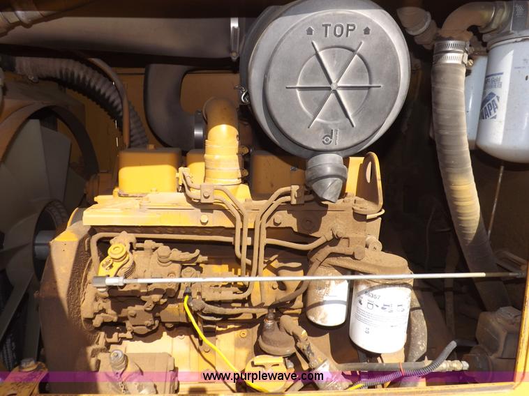 image for item I8483 1997 Vermeer V8550 trencher