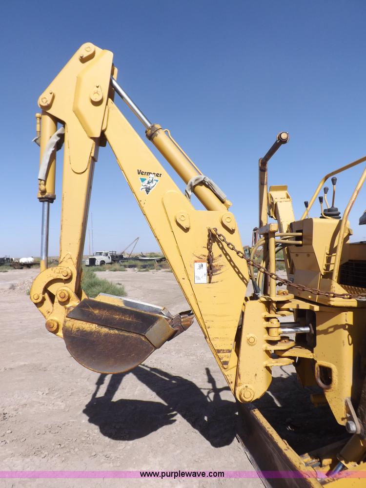 image for item I8483 1997 Vermeer V8550 trencher