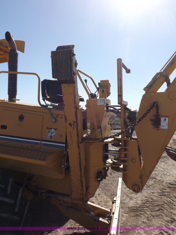 image for item I8483 1997 Vermeer V8550 trencher