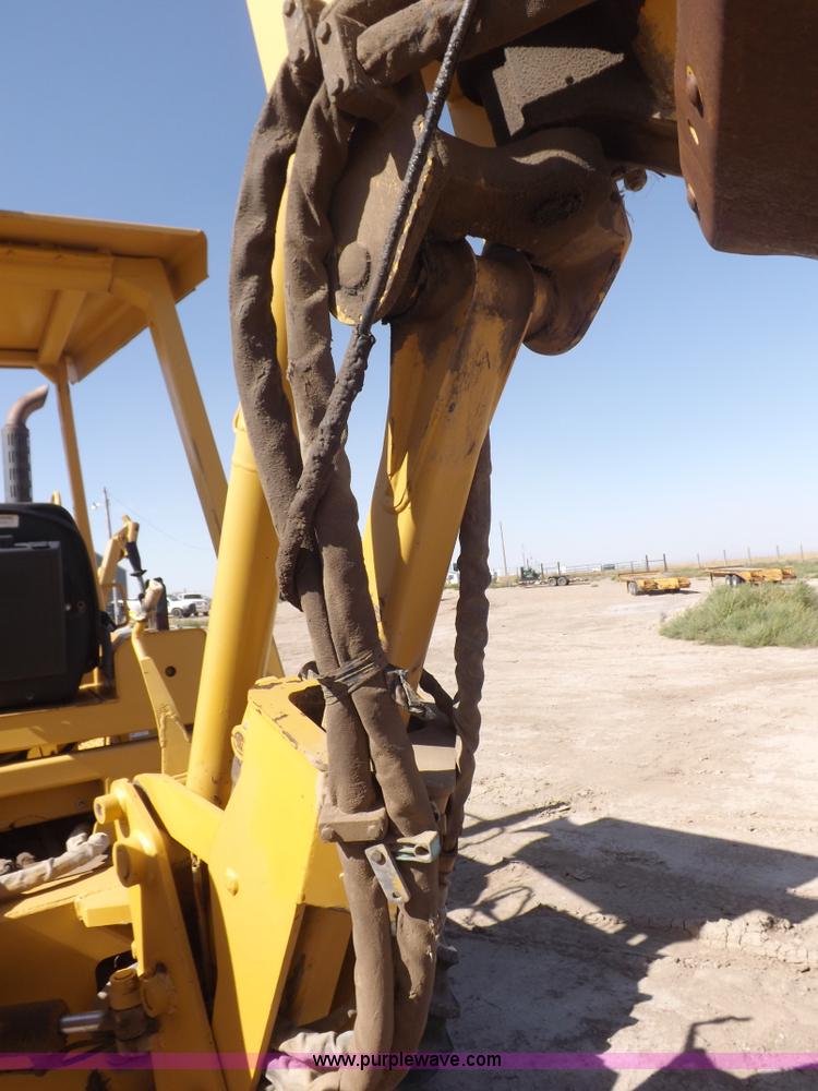 image for item I8483 1997 Vermeer V8550 trencher