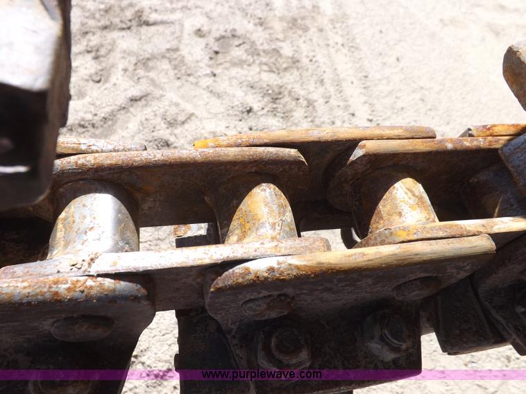 image for item I8483 1997 Vermeer V8550 trencher