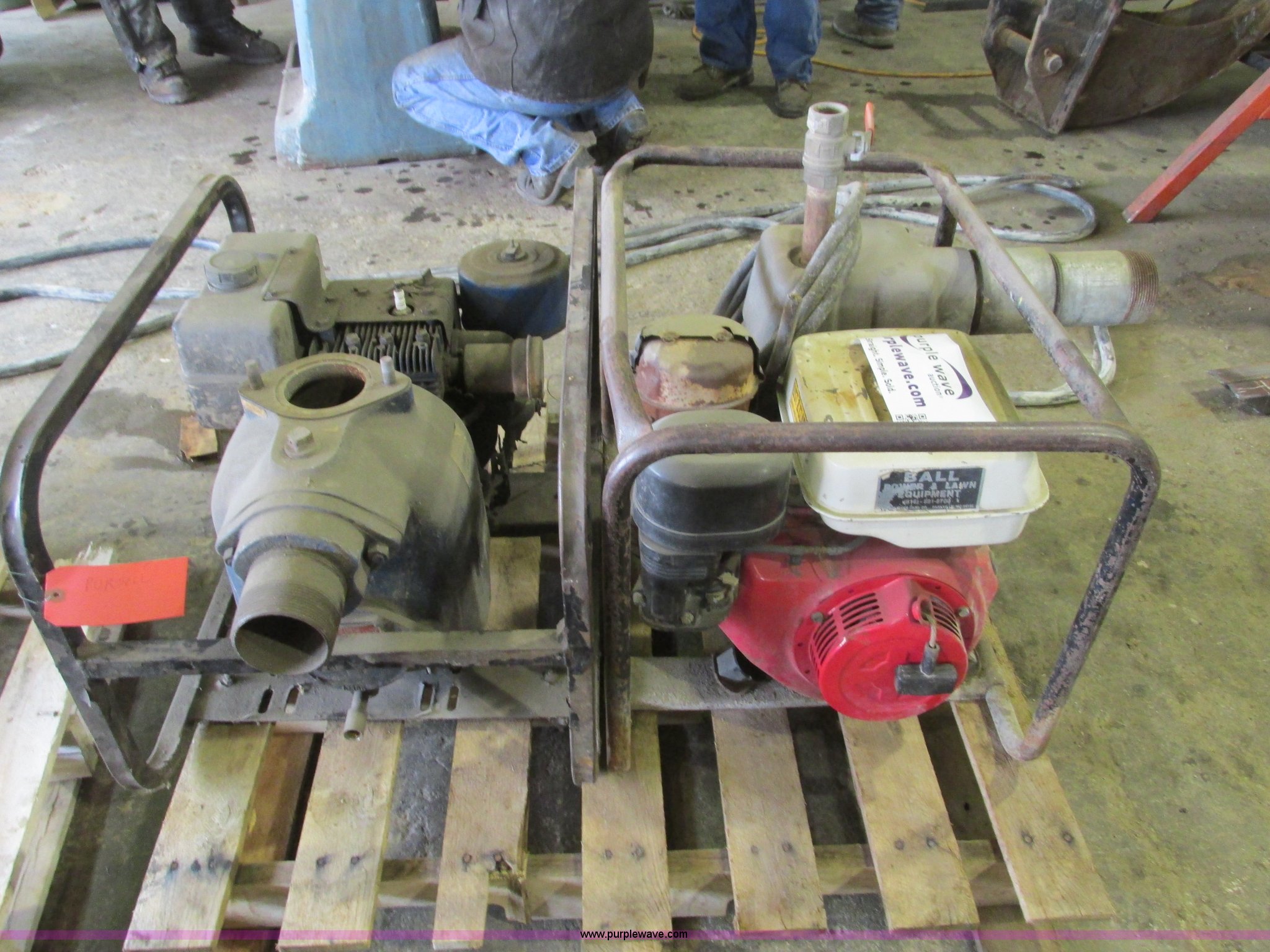 (2) used trash pumps in Liberty, MO Item F4487 sold Purple Wave